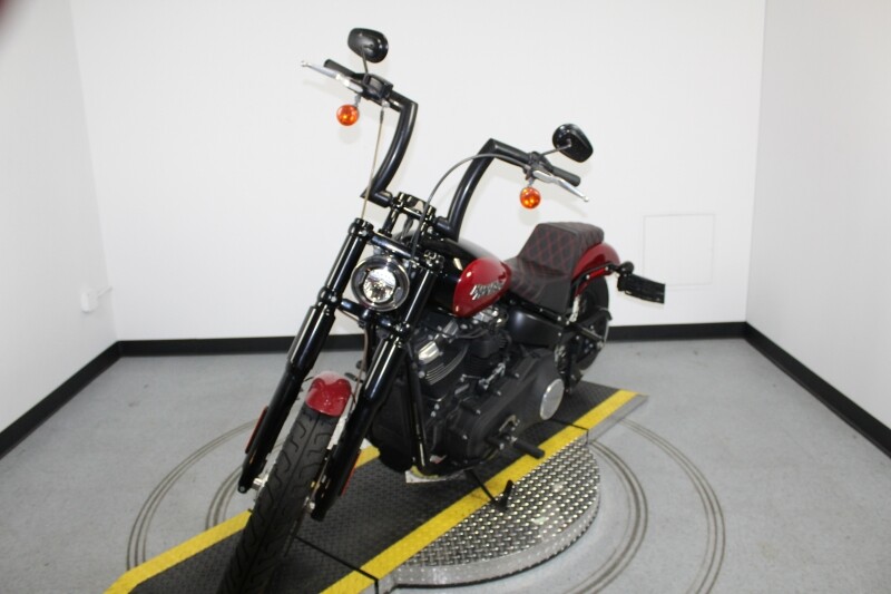Harley-Davidson Street Bob 2020 FXBB 019519T BILLARD RED/BLK W/PINSTRIPE - Photo 4