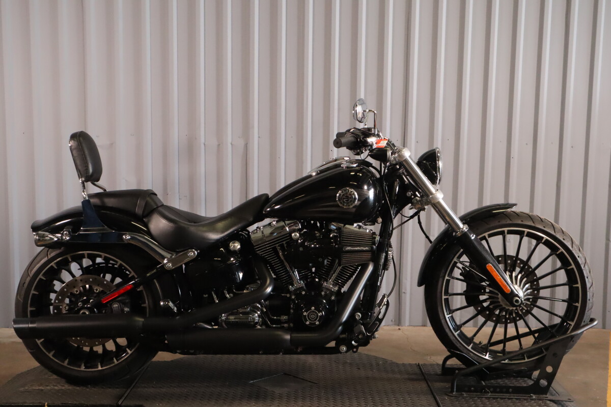 2013 Harley-Davidson® Fat Boy® Lo FLSTFB | Old Glory Harley-Davidson®