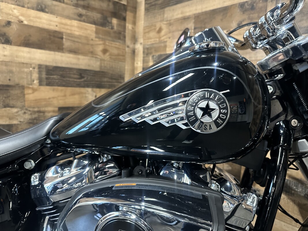 2025 Harley-Davidson Fat Boy Vivid Black FLFB - Photo 7