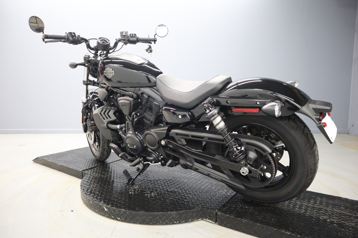 2025 Harley-Davidson Nightster RH975 - Photo 6