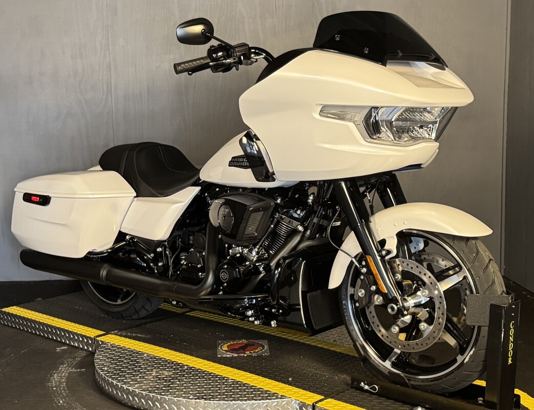 2025 Harley-Davidson Road Glide FLTRX WHITE ONYX PRL - Photo 7