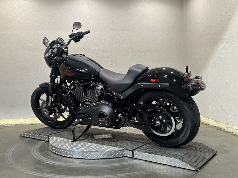 Harley-Davidson Low Rider S 2025 FXLRS 84634457 VIVID BLACK - Photo 5