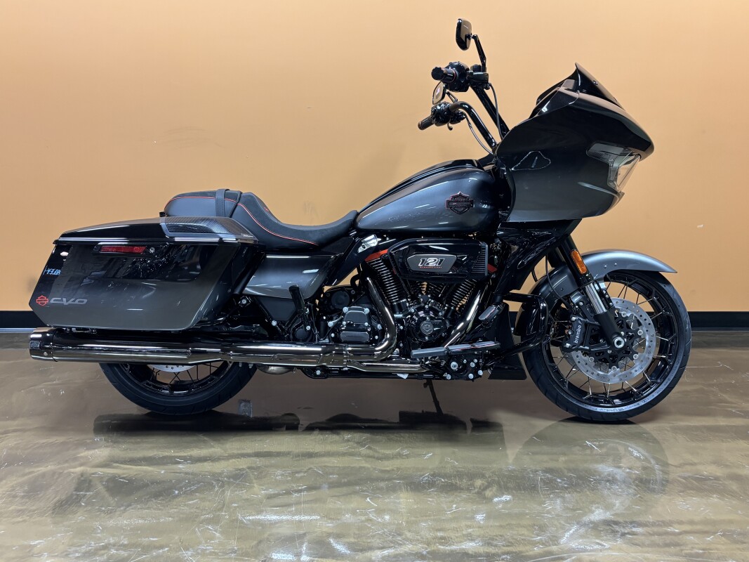 FLTRXSE 2025 CVO Road Glide