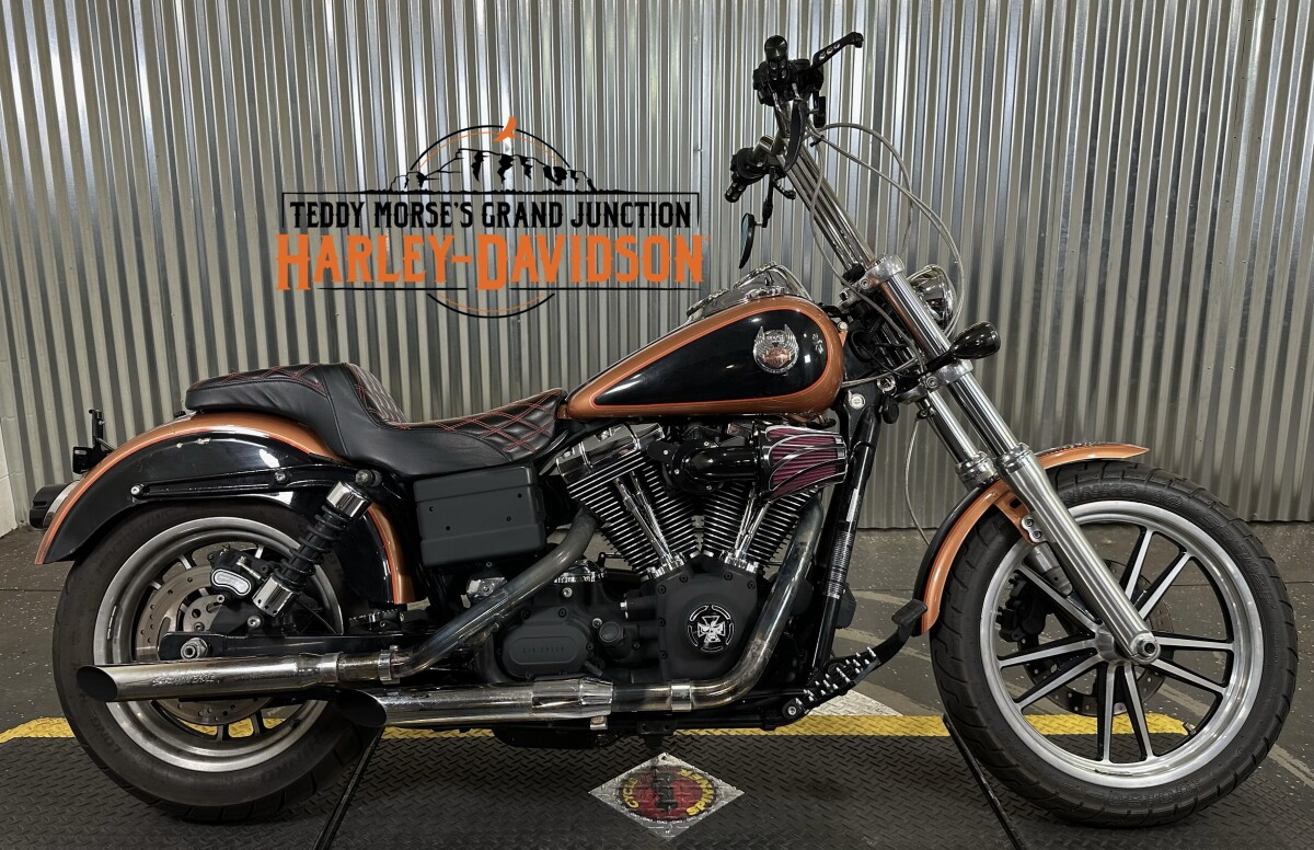 2008 Harley-Davidson Low Rider 105th Anniversary Copper Pearl & Vivid Black