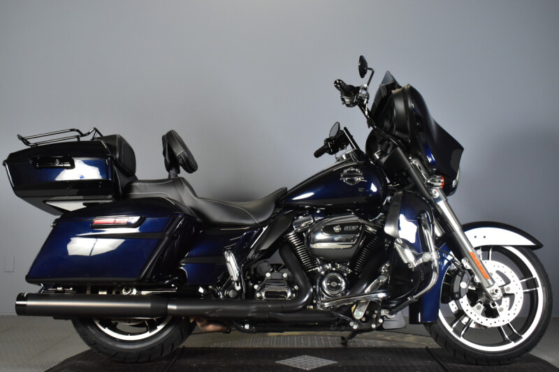 2019 Harley-Davidson® Street Glide® FLHX