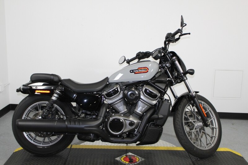 キング&クイーン　ハーレー　今月末まで値下げします。来月から元に戻します。 Breakout™ 117 | Harley-Davidson Certified Saitama