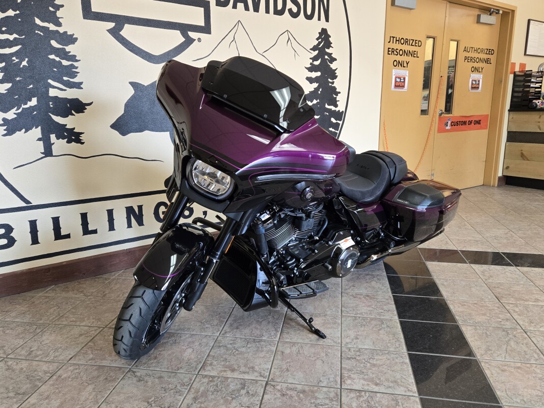 2025 Harley-Davidson CVO Street Glide Poison Berry - Photo 4