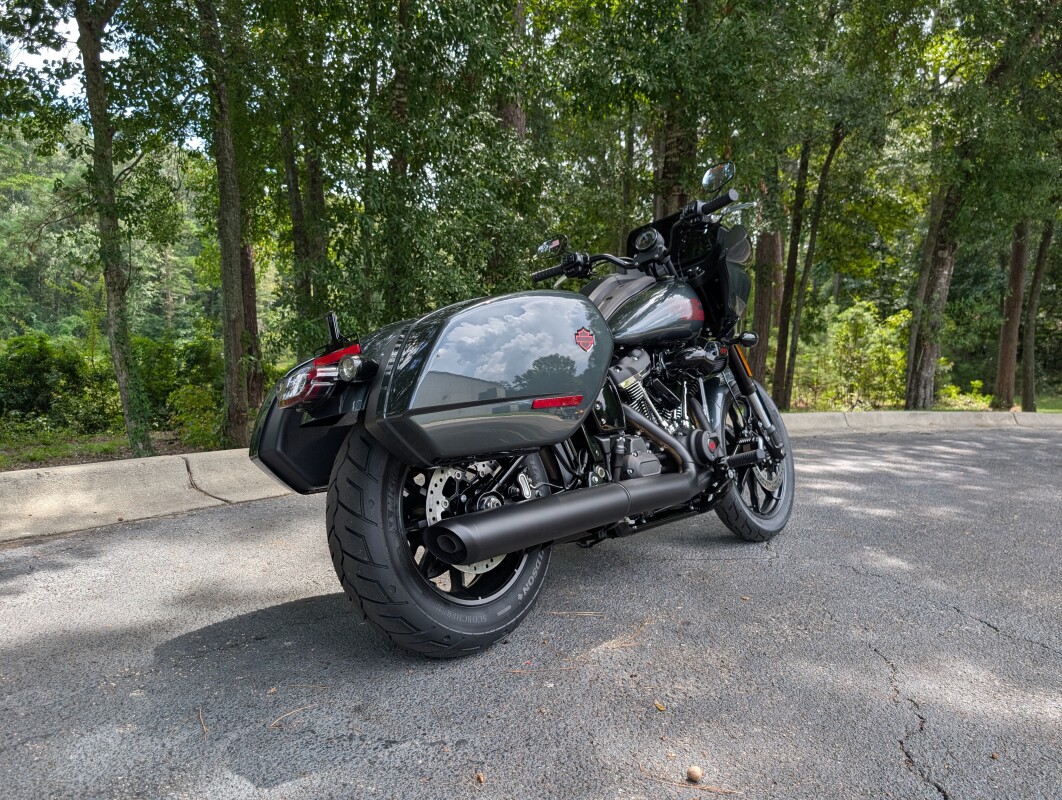 FXLRST 2025 Low Rider ST - Photo 9