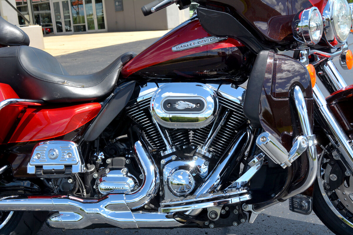 2012 Harley-Davidson Electra Glide Ultra Limited Two Tone Ember Red and Merlot Sunglow - Photo 9