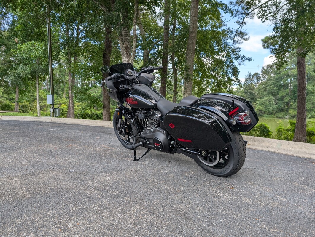 FXLRST 2025 Low Rider ST - Photo 5