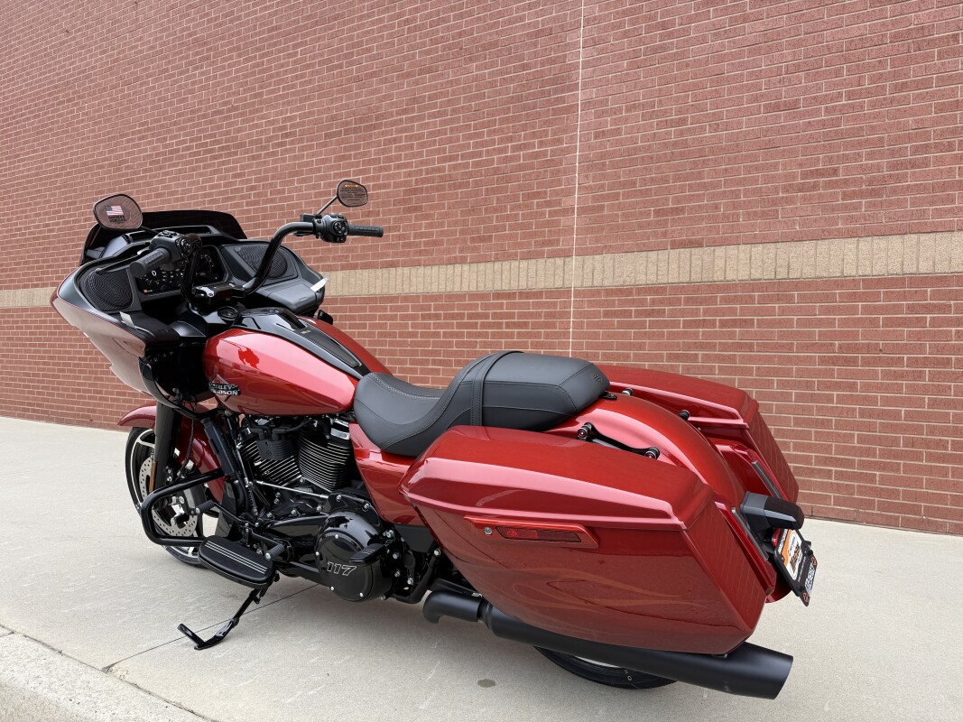 FLTRX 2025 Road Glide - Photo 10