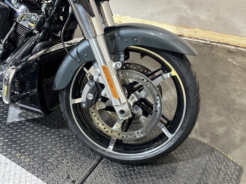 Harley-Davidson Street Glide 2025 FLHX 84636711 IRON HORSE MTLC - Photo 10