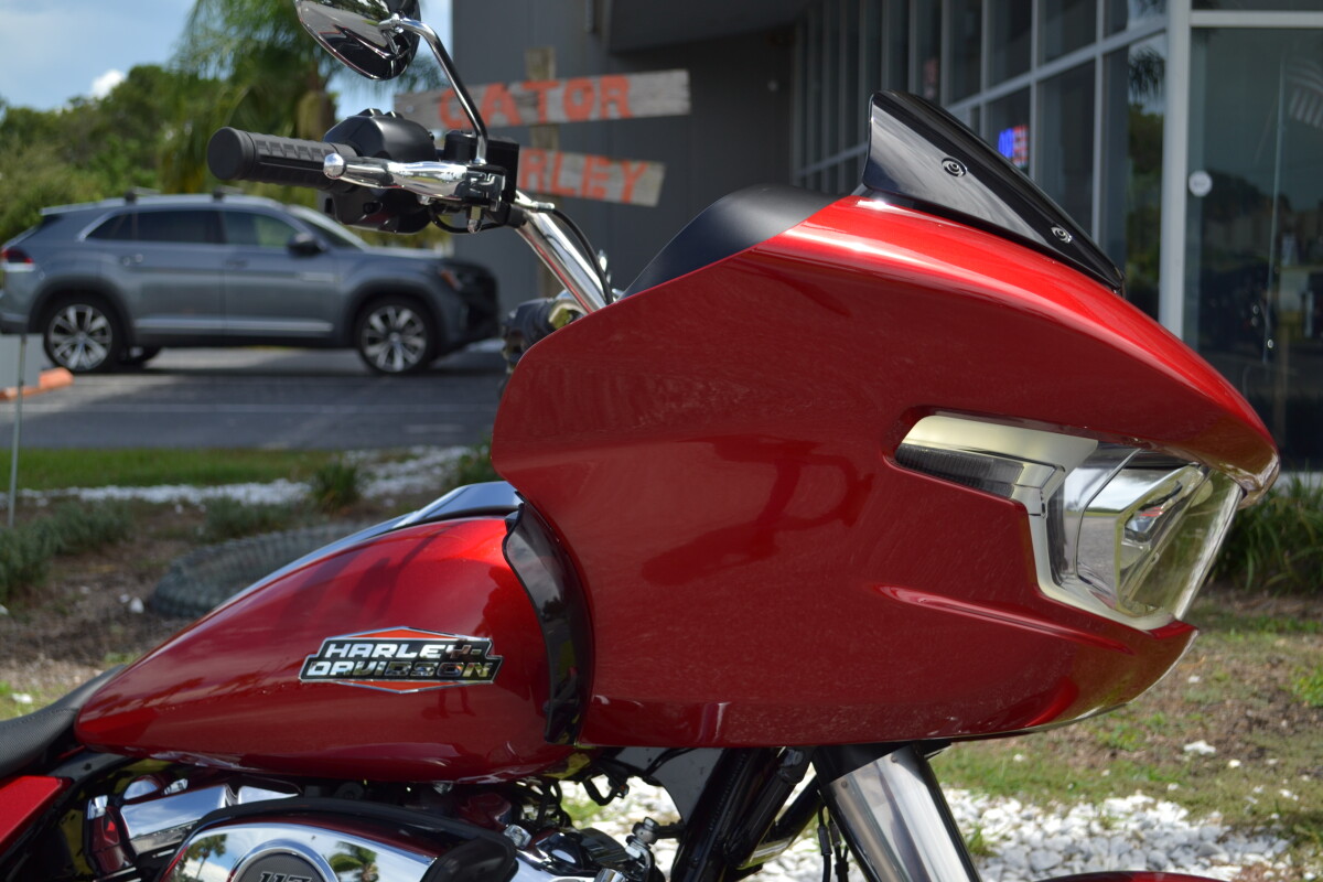 2025 Harley-Davidson Road Glide Brilliant Red - FLTRX - Photo 2