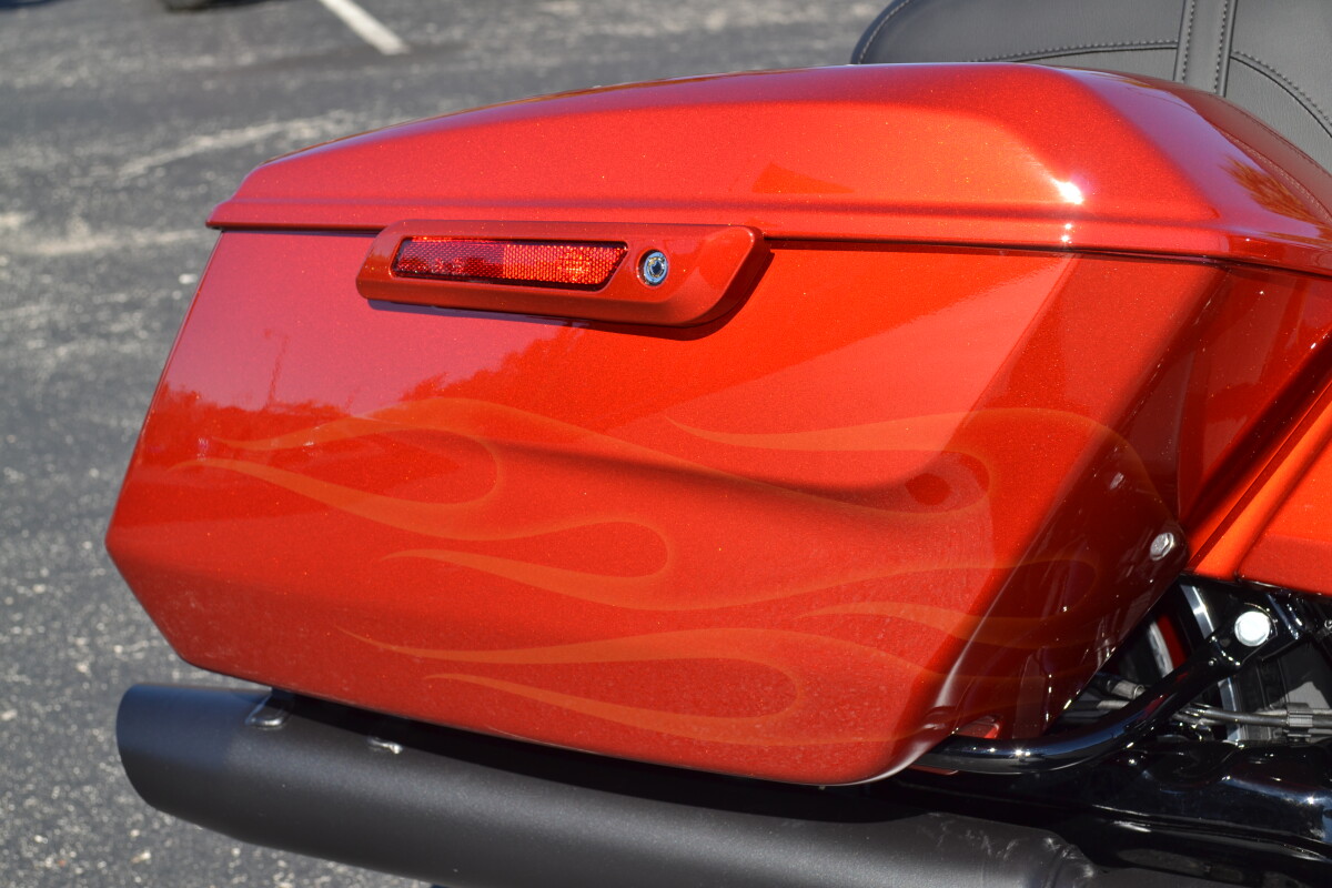 2025 Harley-Davidson Road Glide Whiskey Firestorm - Black Finish - Photo 8