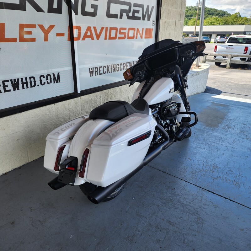 2025 Harley-Davidson Road Glide - Photo 9