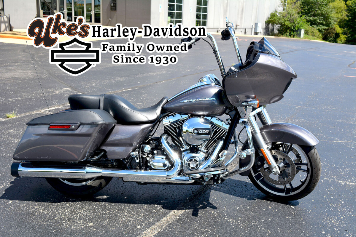 2014 Harley-Davidson® Street Glide® Charcoal Pearl | Uke's