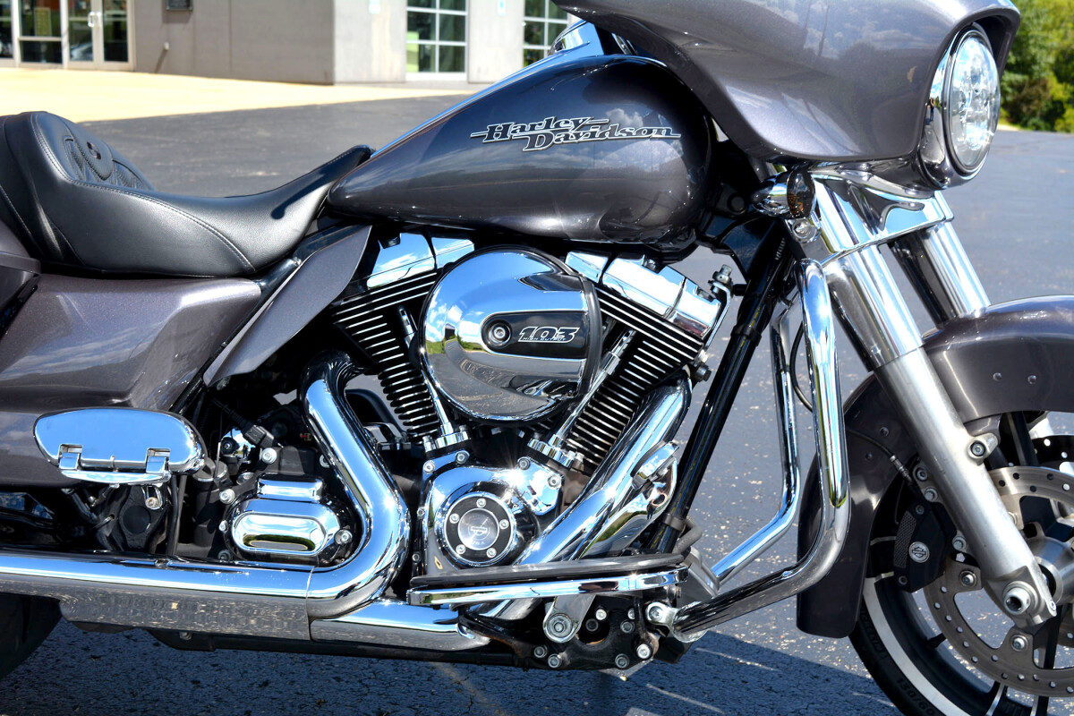 2014 Harley-Davidson Street Glide Charcoal Pearl - Photo 9