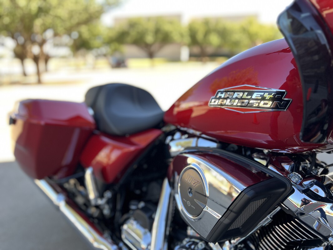 2025 Harley-Davidson Road Glide Brilliant Red - Photo 9