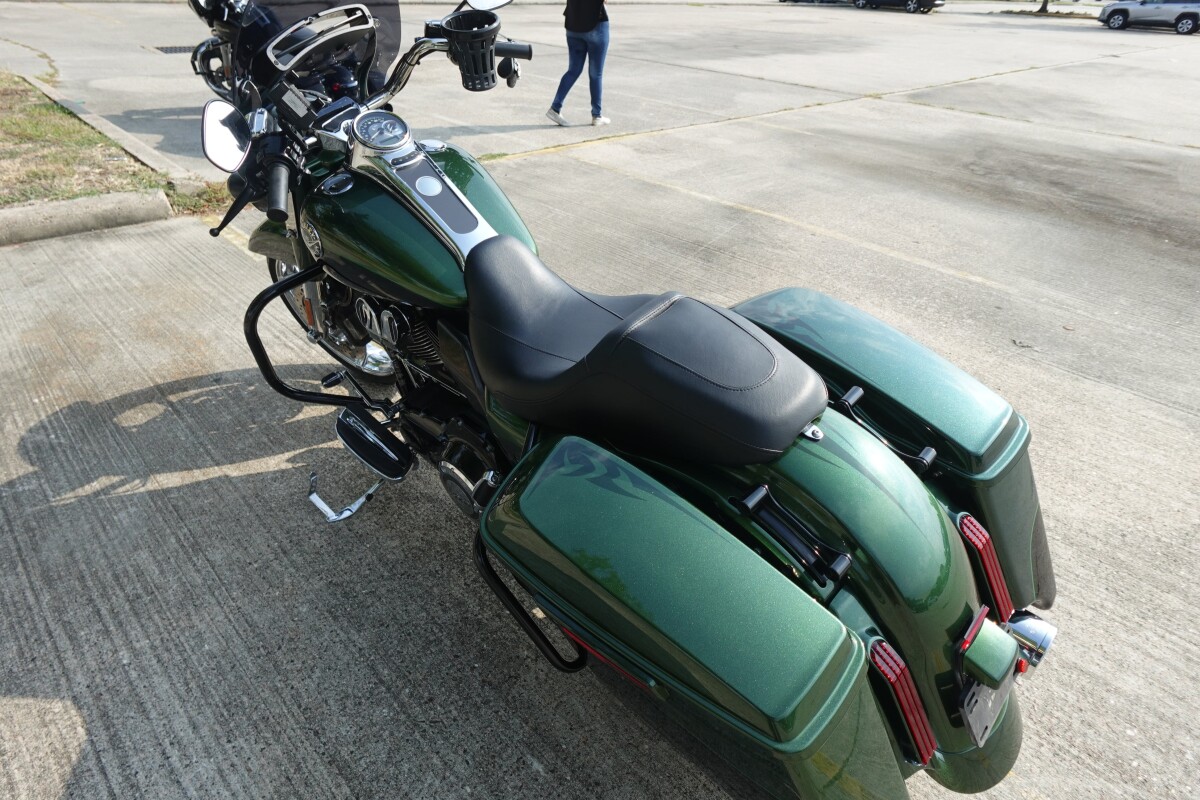 2014 Harley-Davidson CVO Road King FLHRSE5 - Photo 6