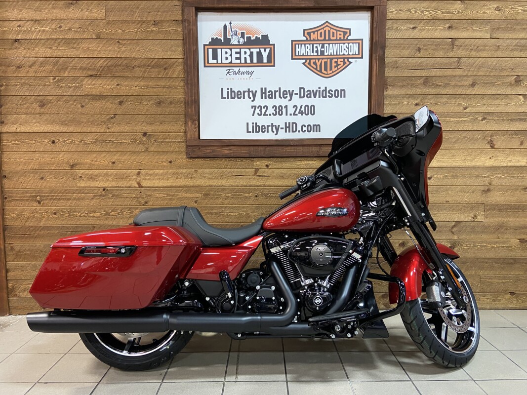 2025 Harley-Davidson Street Glide Brilliant Red - Black Finish FLHX