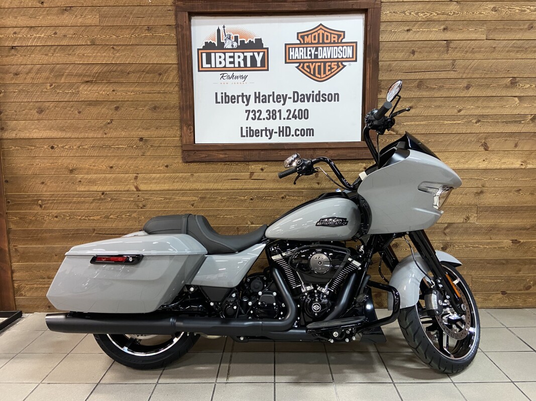 2025 Harley-Davidson Road Glide Billiard Gray - Black Finish FLTRX