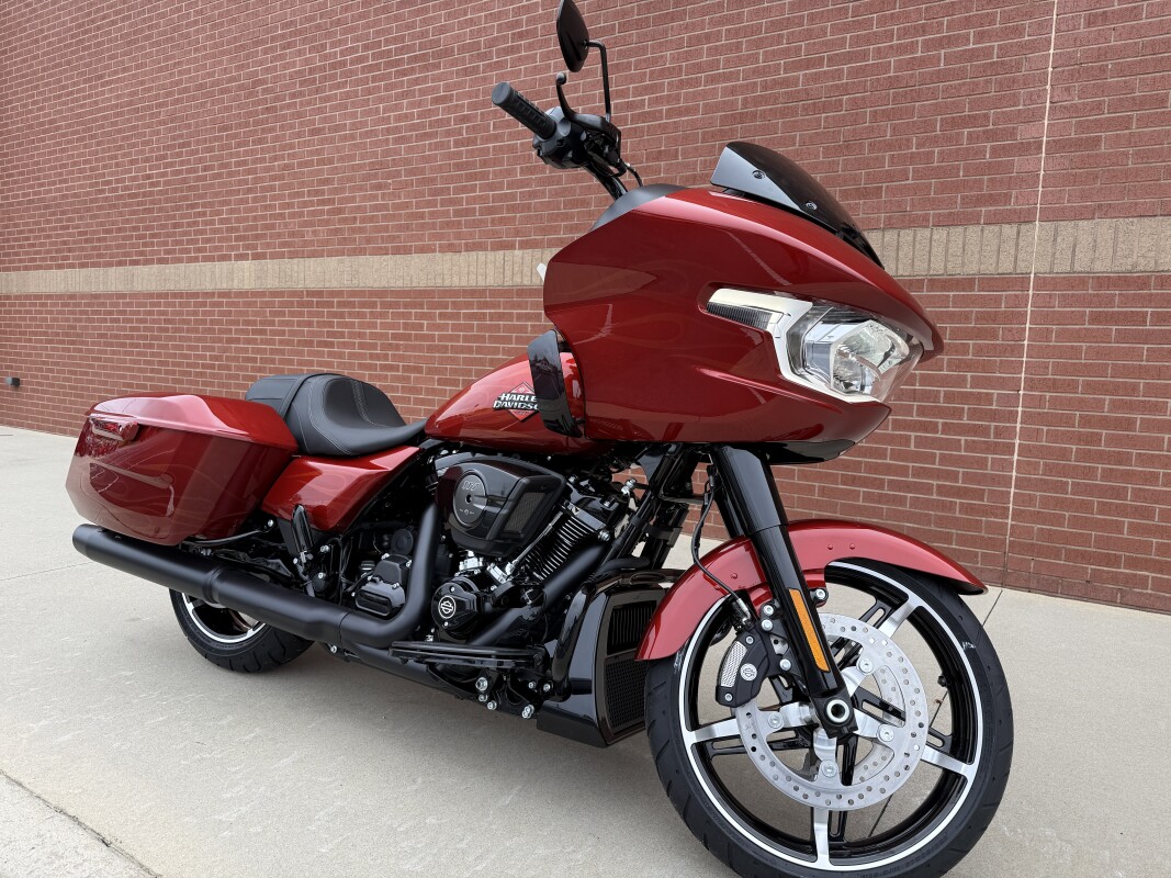 FLTRX 2025 Road Glide - Photo 5