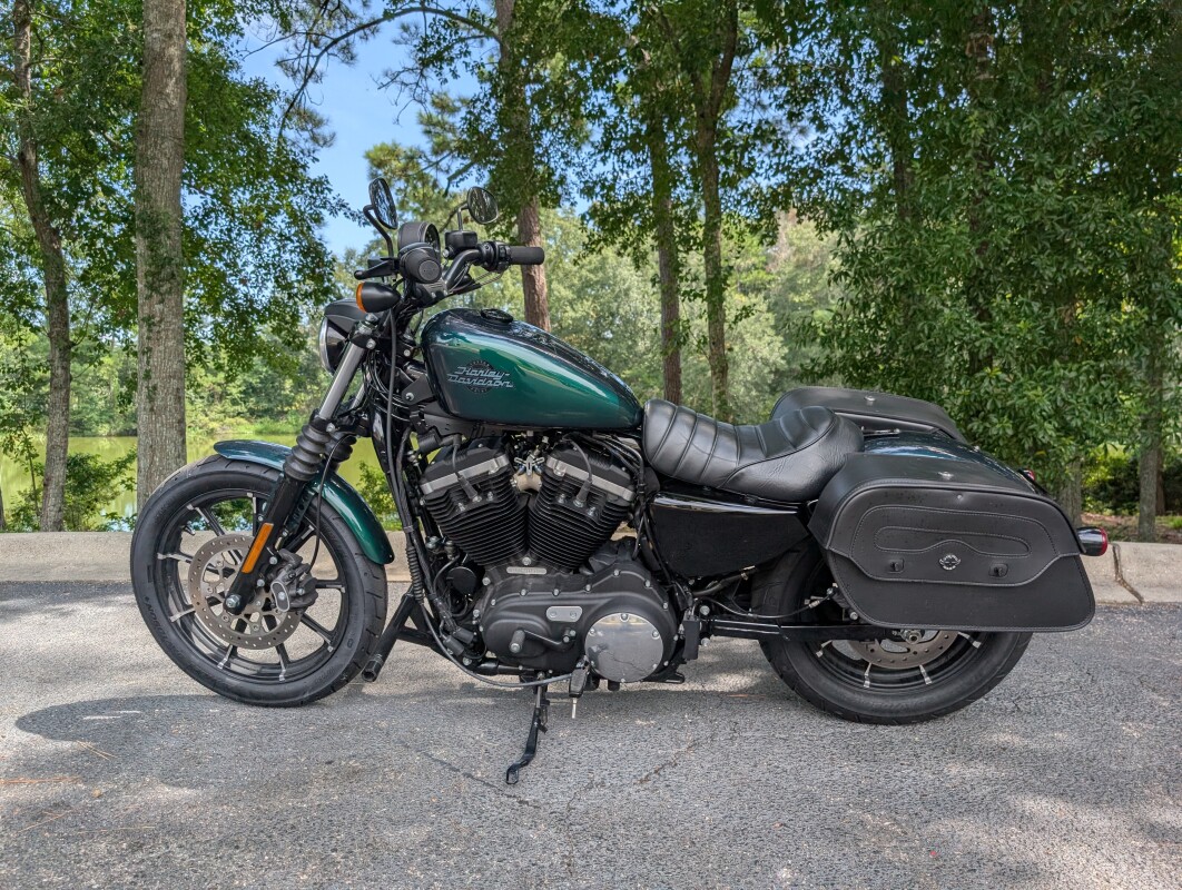 XL 883N 2021 Iron 883
