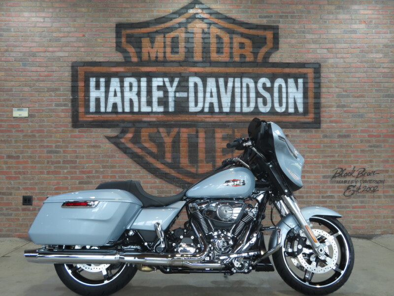 2025 Harley-Davidson® Street Glide® FLHX