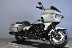2023 Harley-Davidson® CVO™ Road Glide® LTD Anniversary FLTRKSEANV thumb 2