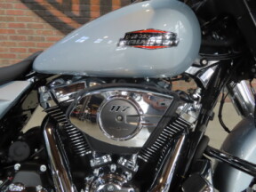 2025 Harley-Davidson® Street Glide® FLHX thumb 1