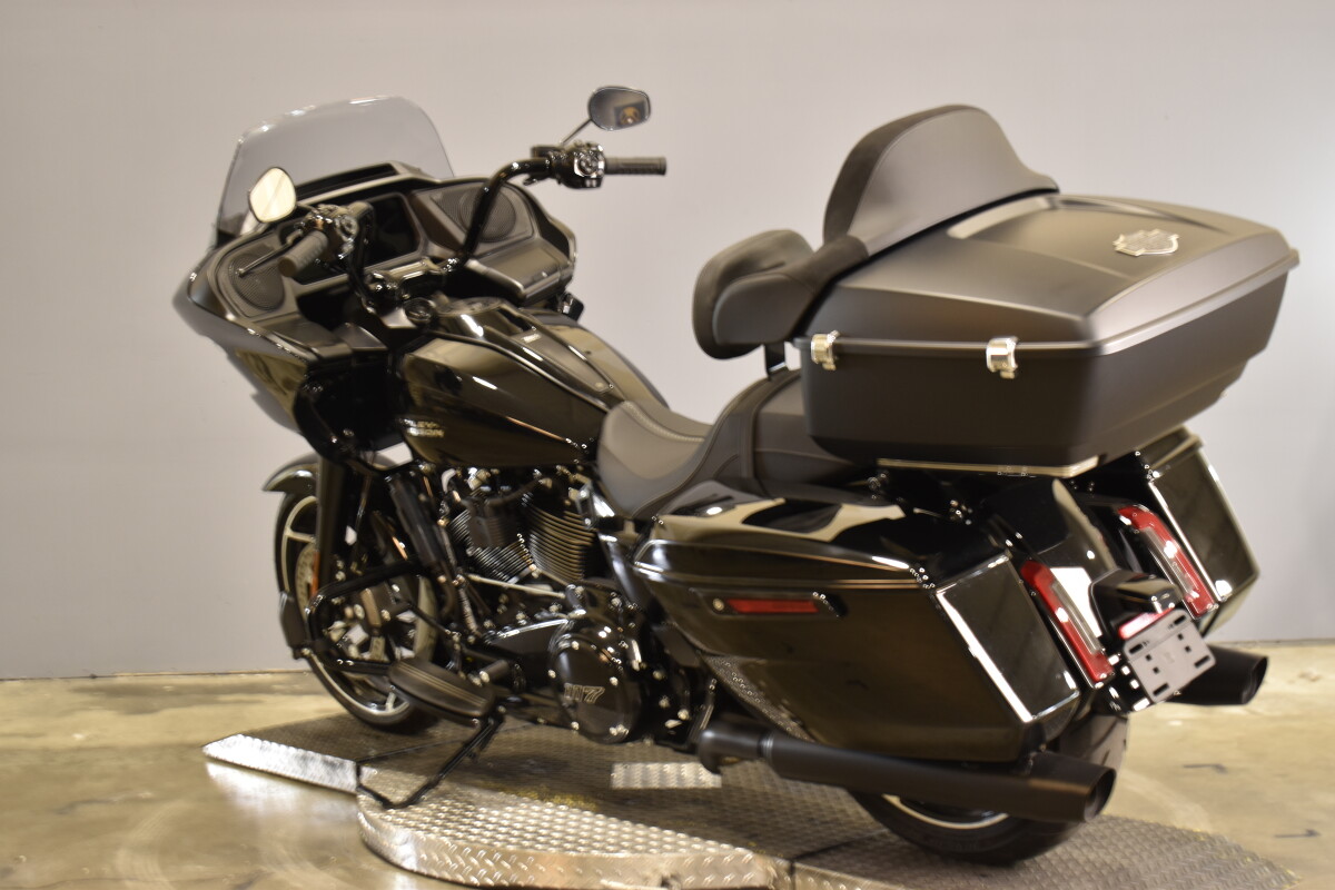2024 Harley-Davidson Road Glide FLTRX - Photo 6