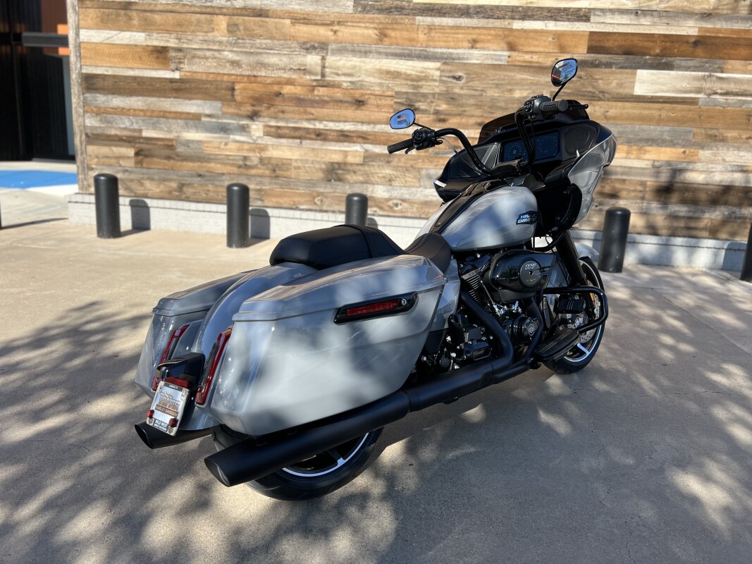 2025 Harley-Davidson Road Glide Billiard Gray - Black Finish - Photo 8