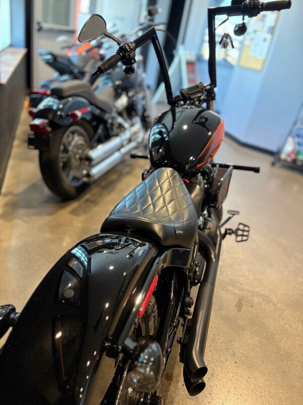 2023 Harley-Davidson Street Bob 114 - Photo 4