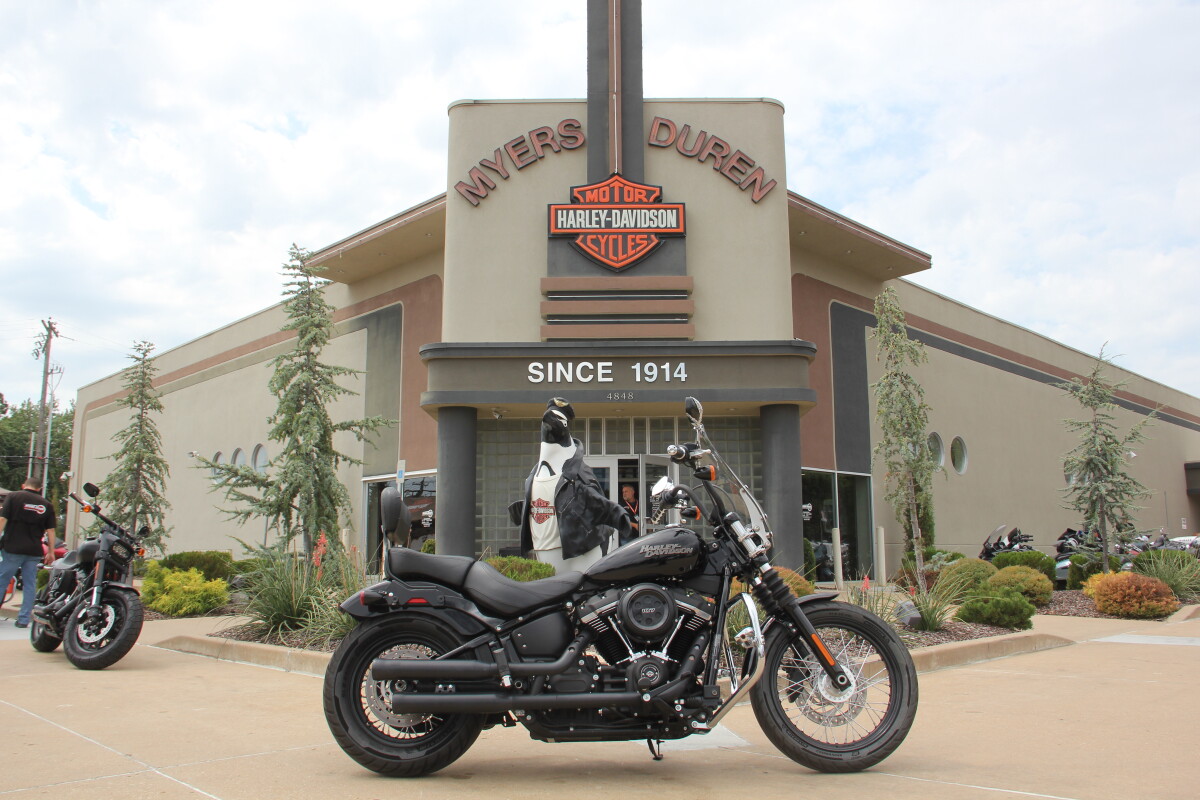 2020 Harley-Davidson Street Bob Vivid Black