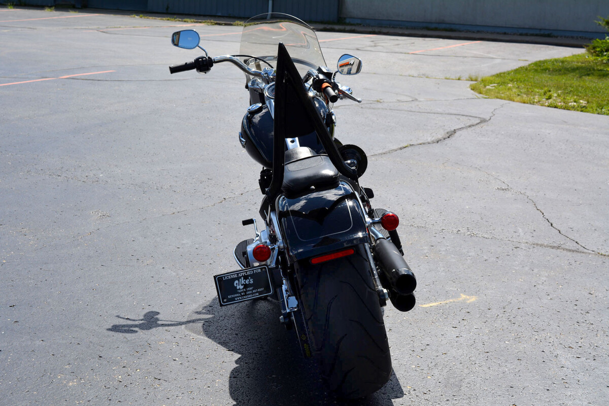 2018 Harley-Davidson Fat Boy 114 Vivid Black - Photo 4