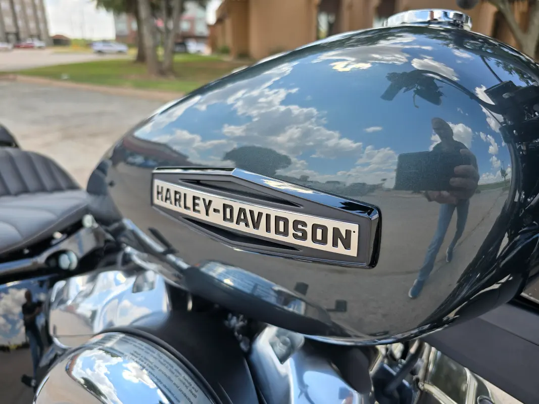 2025 Harley-Davidson Street Bob - Photo 9