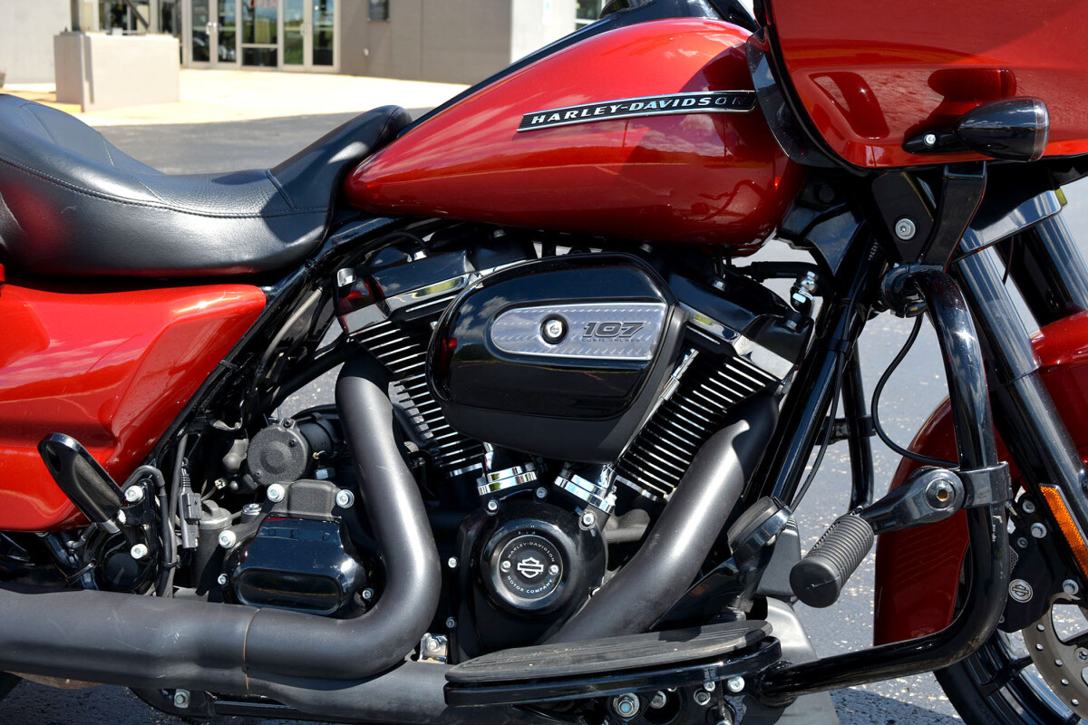 2018 Harley-Davidson Road Glide Special Wicked Red - Photo 9