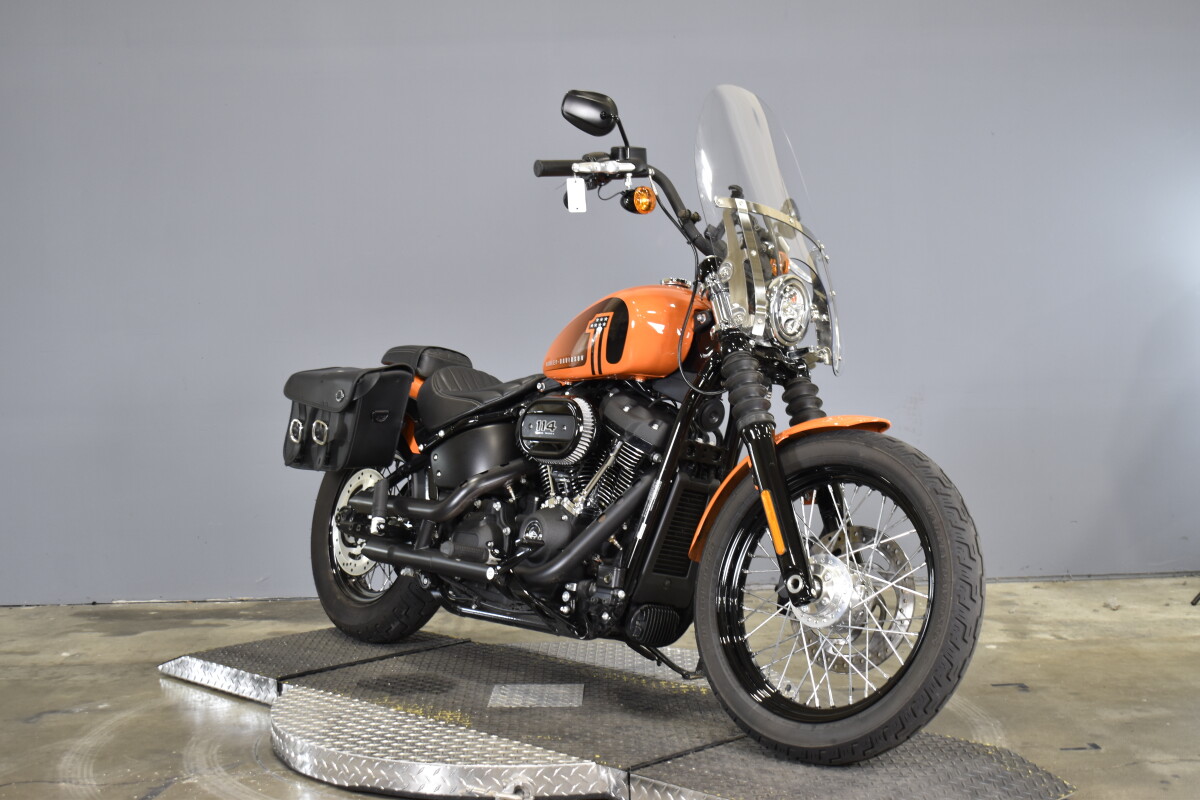 2021 Harley-Davidson Street Bob 114 FXBBS - Photo 2