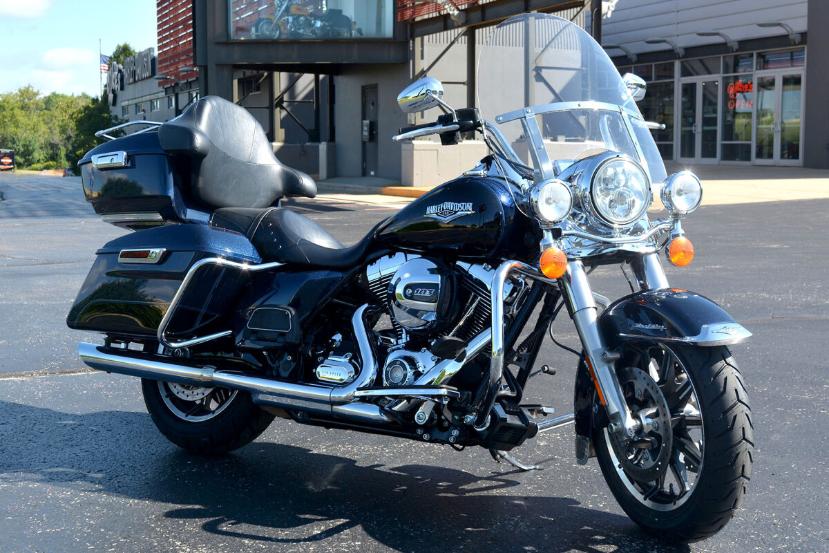 2014 Harley-Davidson Road King Big Blue Pearl - Photo 8