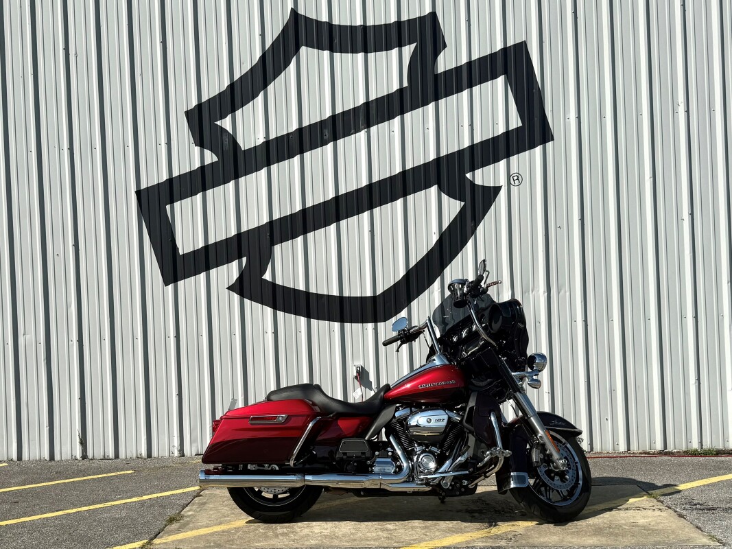 2018 Harley-Davidson Ultra Limited Wicked Red/Twisted Cherry