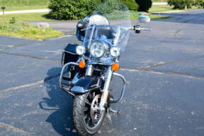 2014 Harley-Davidson® Road King® Big Blue Pearl thumb 3