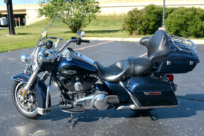 2014 Harley-Davidson® Road King® Big Blue Pearl thumb 2