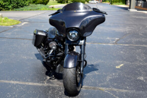 2018 Harley-Davidson® Road King® Special Industrial Gray thumb 3