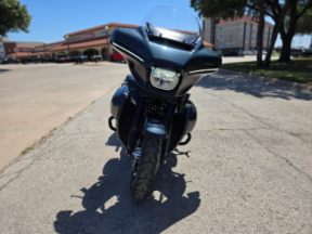 2025 Harley-Davidson® Street Glide® Ultra thumb 1