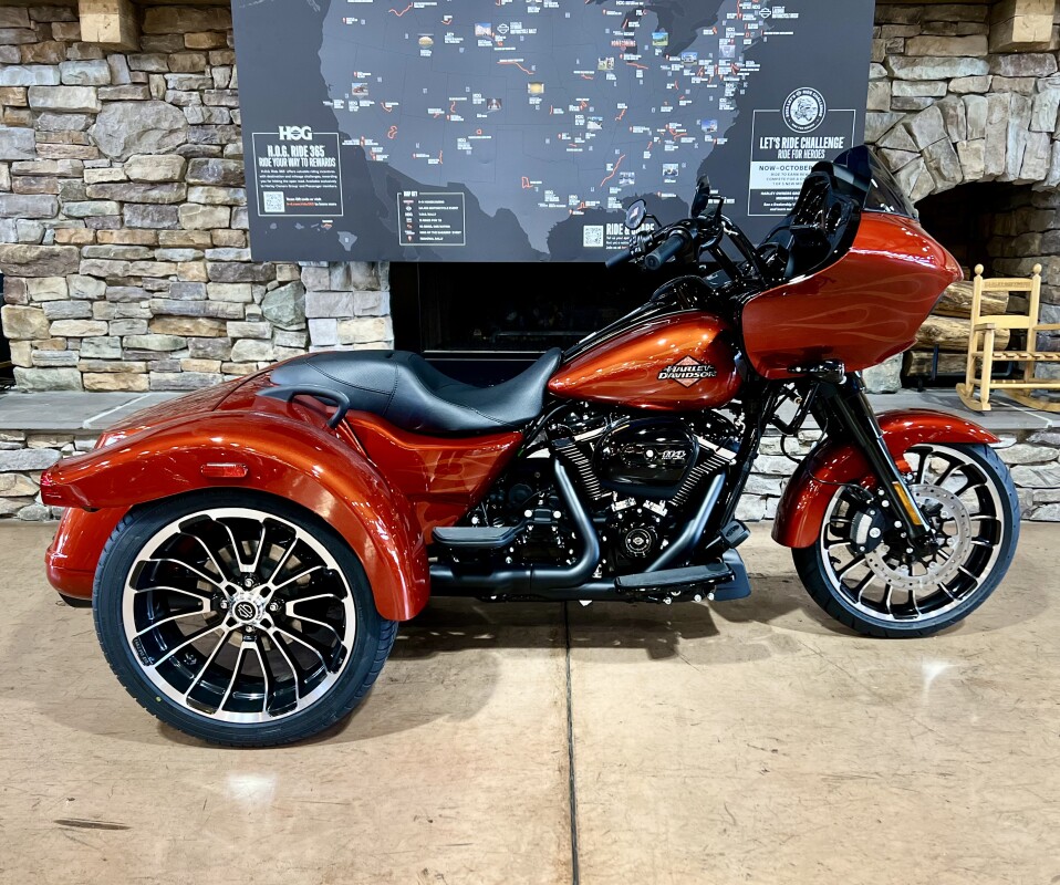 2025 FLTRT - Road Glide 3
