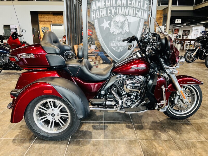 FLHTCUTG 2015 Tri Glide® Ultra