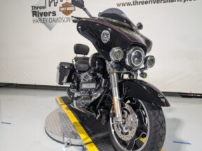 2013 Harley-Davidson® Street Glide® Custom Police/Fire thumb 2