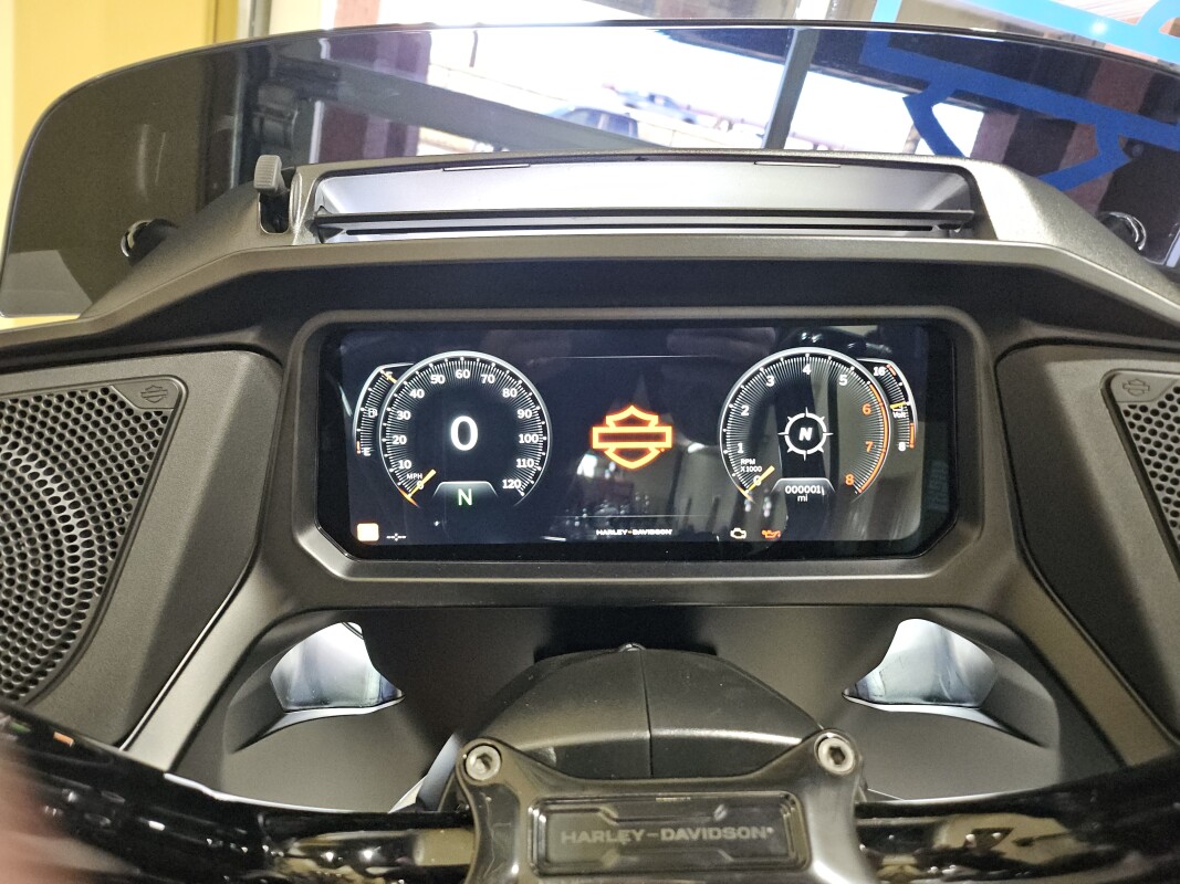 FLTRX 2025 Road Glide - Photo 5