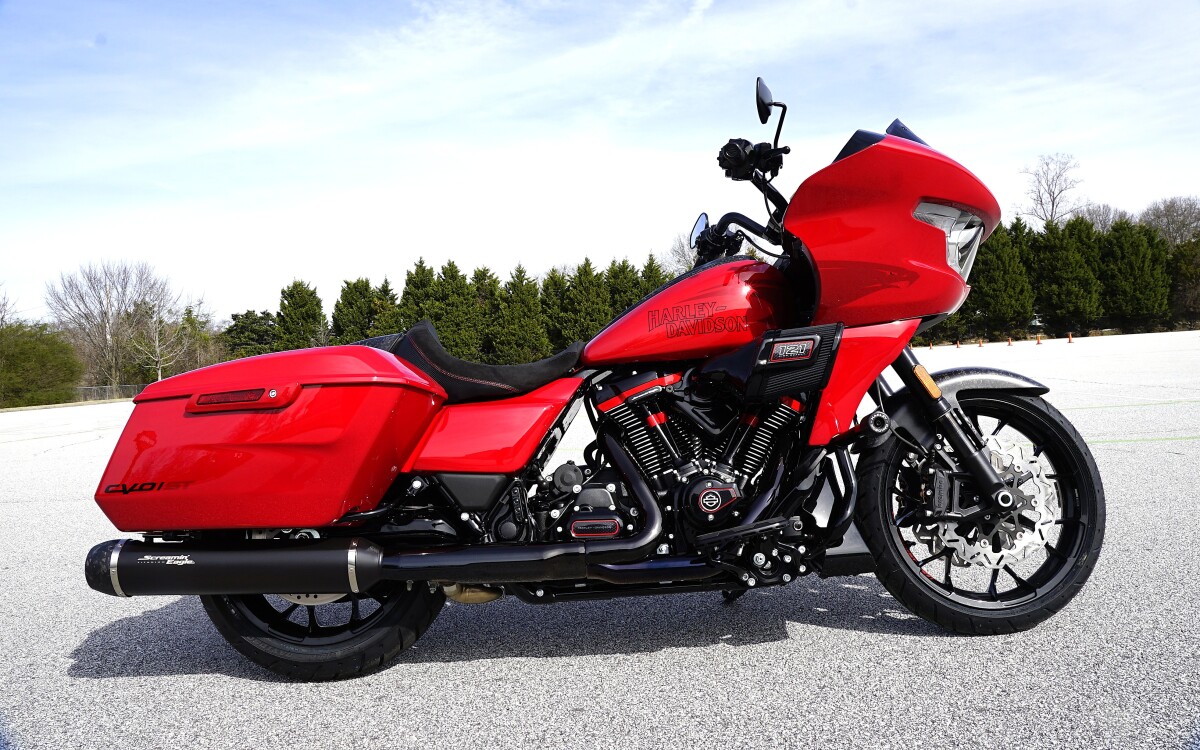 CVO Road Glide ST