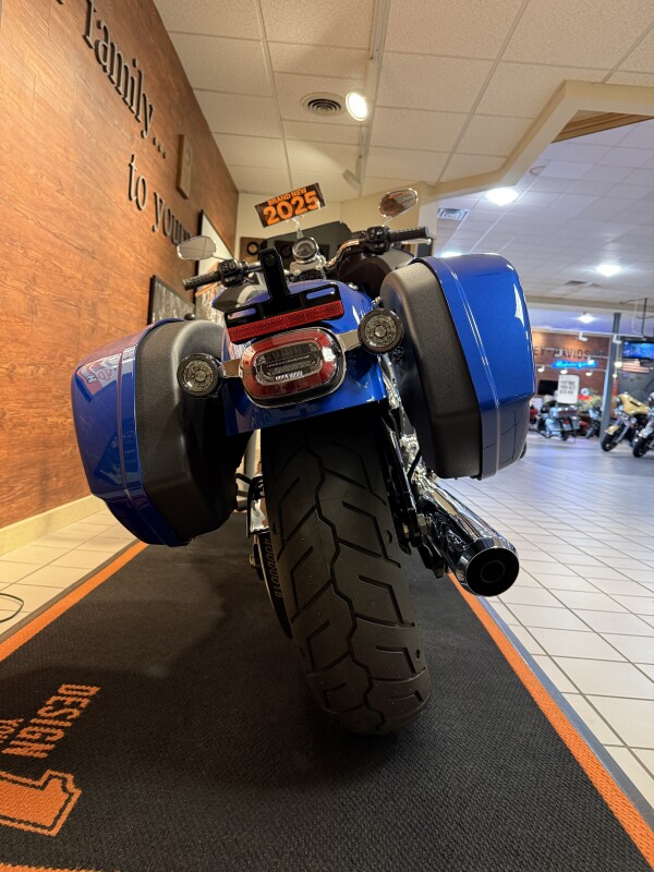 2025 H-D FXLRST Softail Low Rider ST 117ci - Photo 5